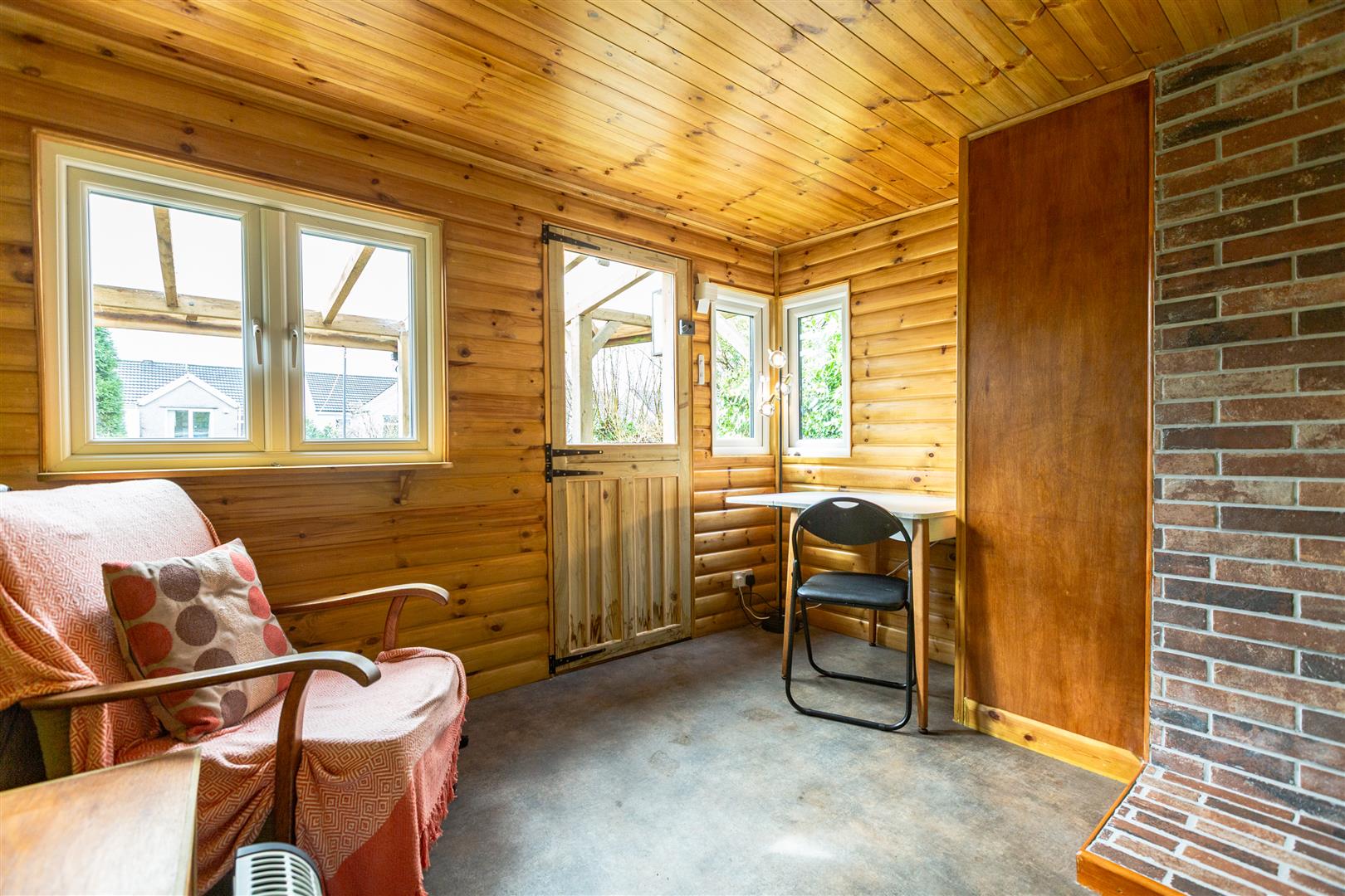 Armine Road, Fforestfach, Swansea, SA5 8DD